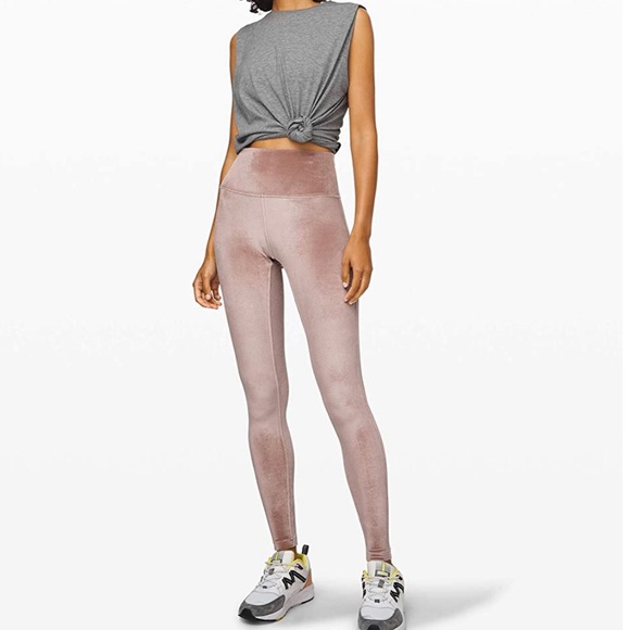 lululemon athletica Pants - Lululemon Wunder Under HR velvet 28”
